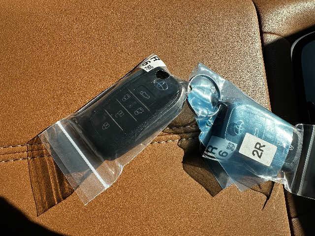 b85b75f198ab66081aee68cccac528ee.jpg