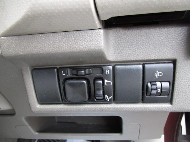 0207600A30250822W00212.jpg