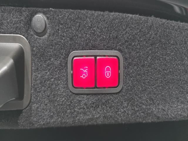 f4c9f748b6c04b88127e3a3fa0f76459.jpeg