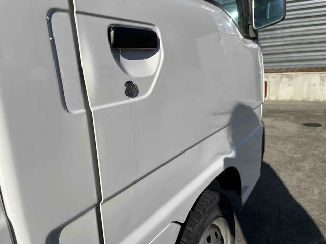 1201272A30260225W00512.jpg