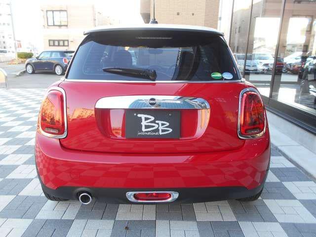 53f12b56bcd2f41e4776ade8e5938085.jpg