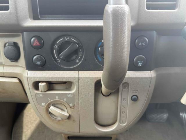 0600051A30260220W00104.jpg