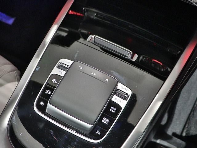 4eaa72007ed1fba9e22eeb80880d9bc5.jpg