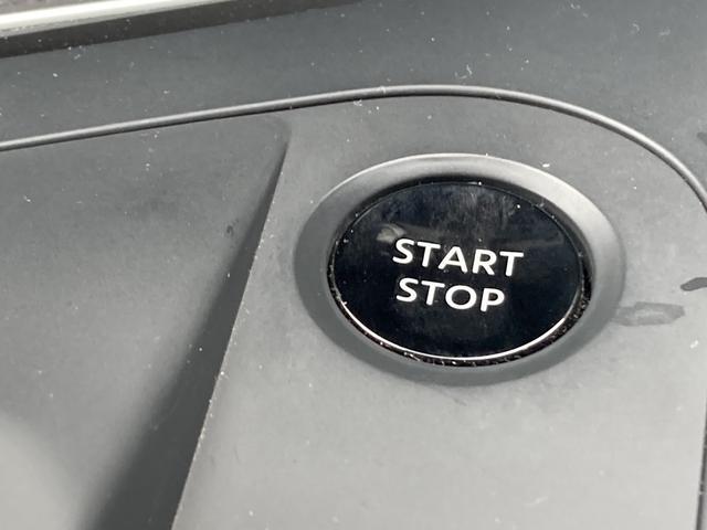 0902355A30260202W00419.jpg