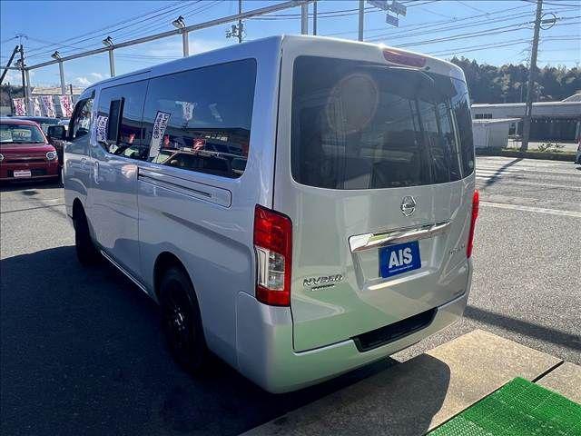 546dff7da1e440faeb7579a06f0e04b8.jpg