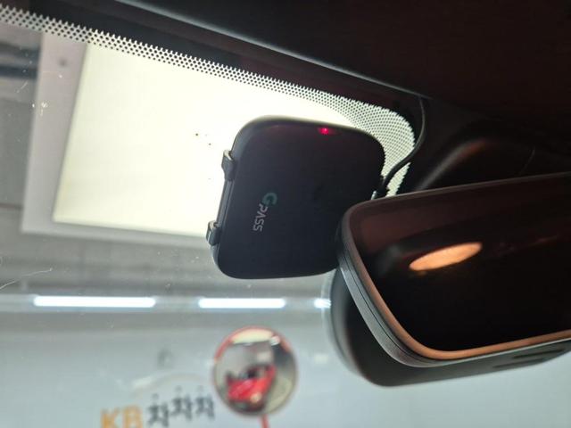 5101502113R16.jpg