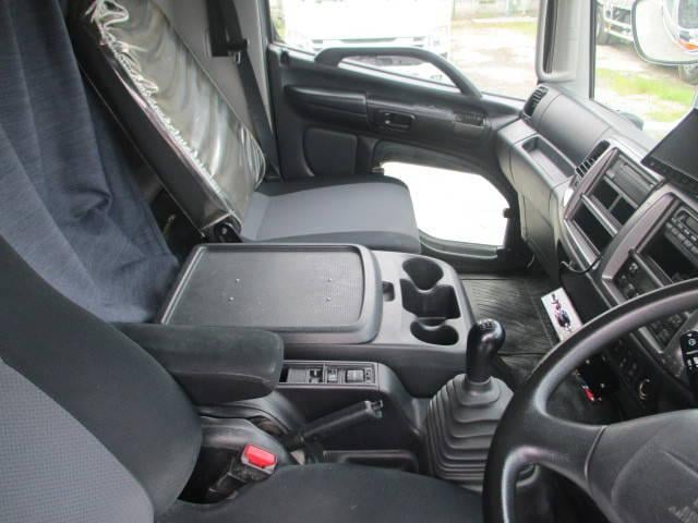 79562_28.jpg