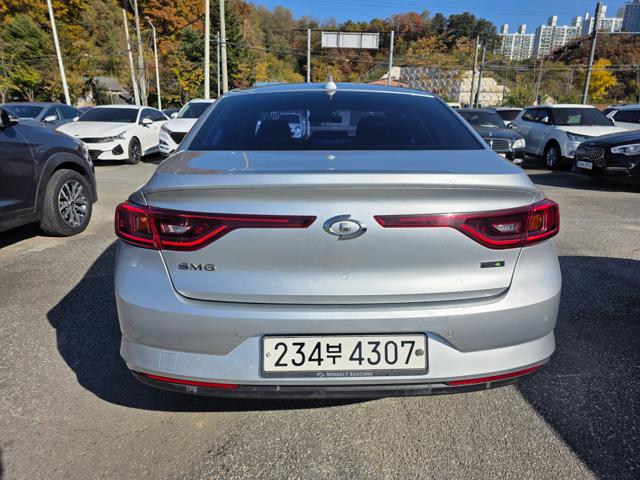 ceff80de9b12f9cfe62bac36006d3081.jpeg