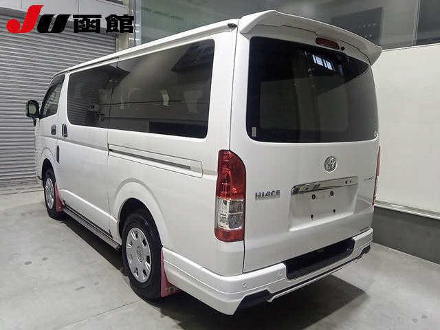 f60e79400f7cb4ddc4af6bb8e76e299e.jpg