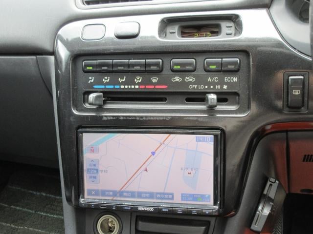 0840074A30250928W00119.jpg