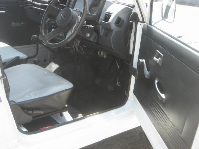 9ee50f31e328ad92abea5f67a6674b98.jpg