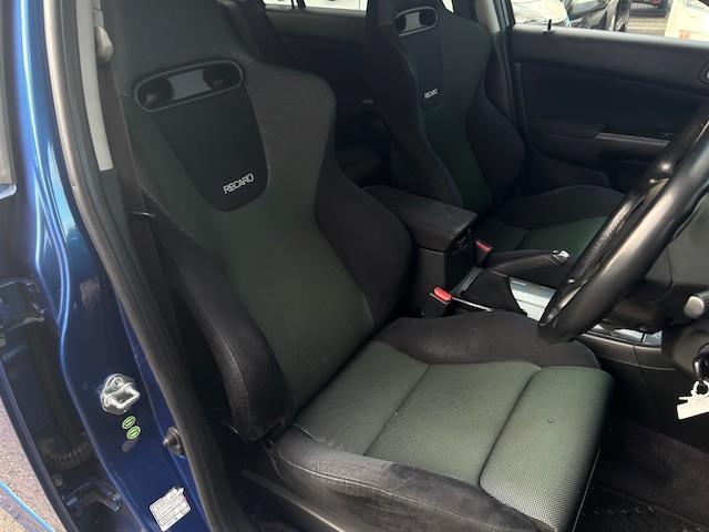 8222e390cc50ace0788e4bbb07b31884.jpg