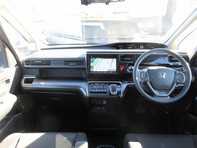 0541410A30251110W00205.jpg