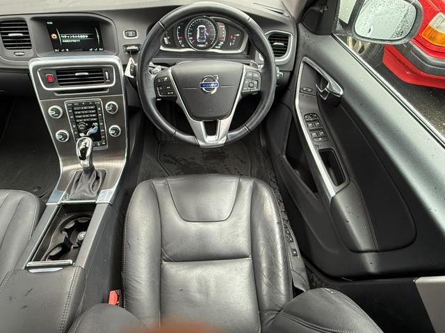 9571870A30251214W00118.jpg