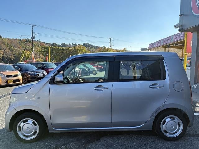 0506924A30251124W00310.jpg