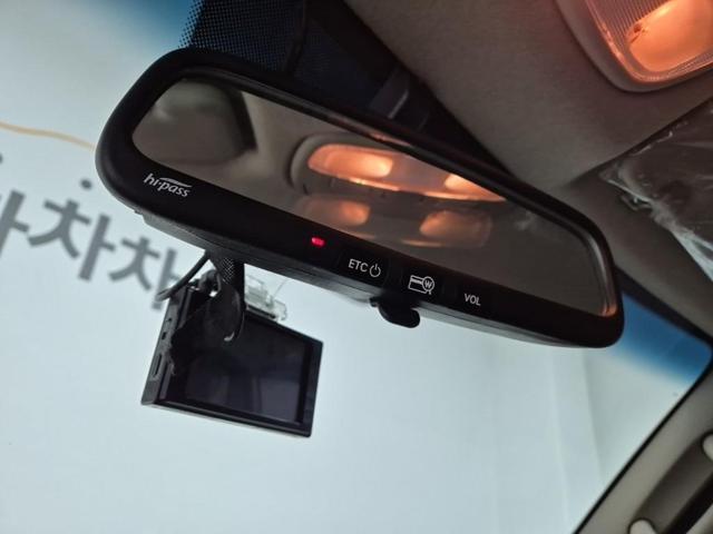 6011000549R15.jpg