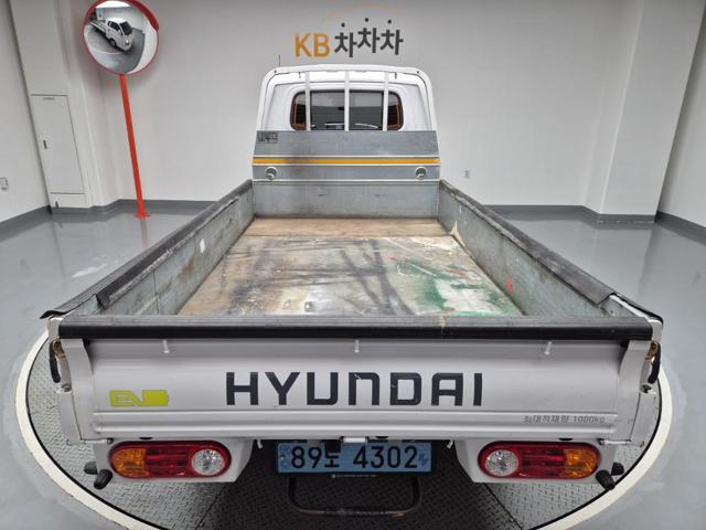 6011000549R17.jpg