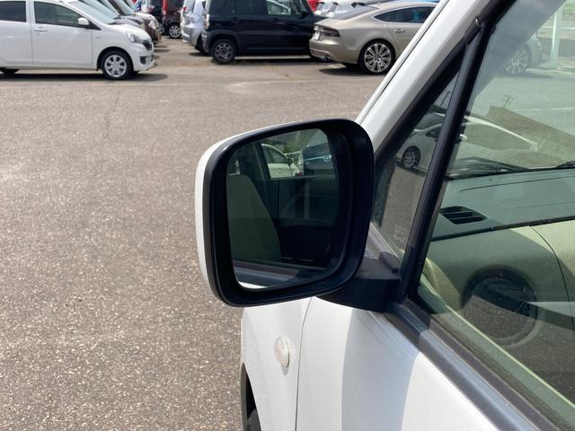 1201232A30250927W00113.jpg
