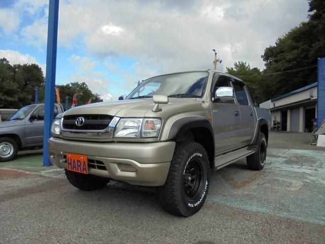 0501137A30251020W00113.jpg