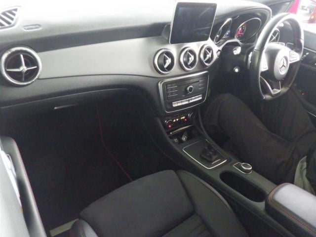 19056375_carP_l_15.jpg