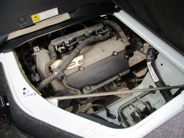 0551702A30251218W00216.jpg