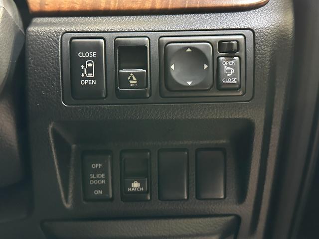 0509824A30260310W00611.jpg