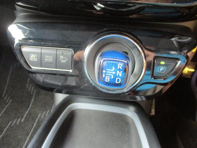 0501672A30251009W00216.jpg