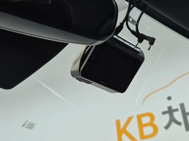 5121502261R17.jpg
