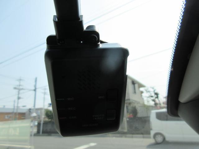 0541410A30260329W00114.jpg