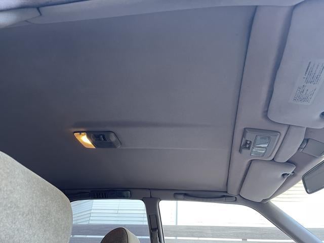0541558A30250212W00116.jpg