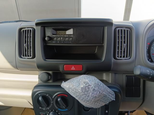 22434876_carP_l_8.jpg