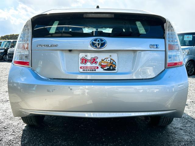 0803124A30260208W00315.jpg