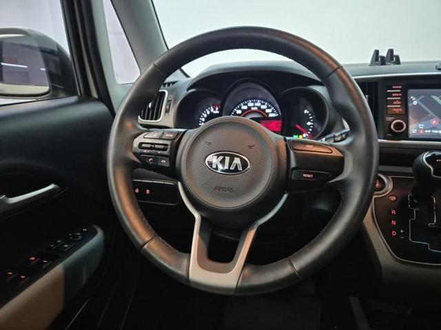 6031500567R9.jpg