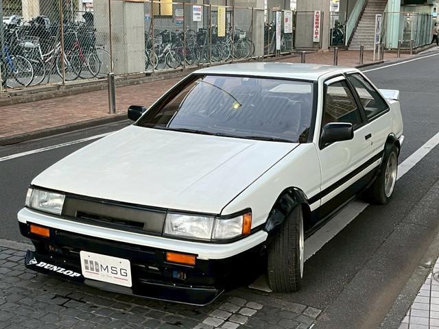 21196352_carP_l_3.jpg