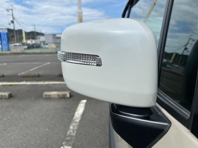 0704844A30260328W00413.jpg