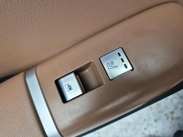 5021501183R15.jpg