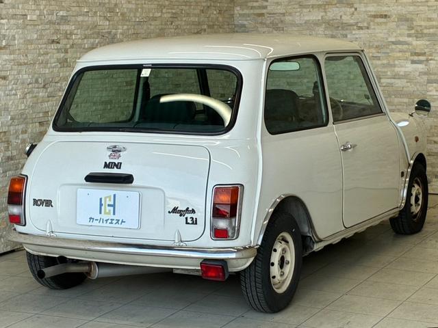 22150533_carP_l_4.jpg