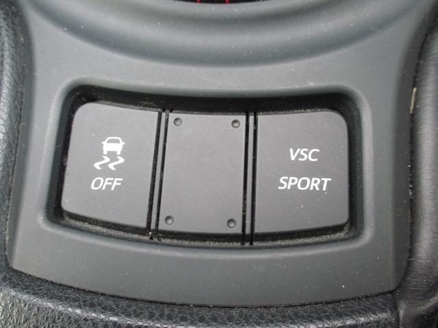 0540599A30260211W00213.jpg
