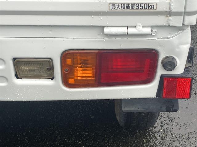 0840389A30250423W00117.jpg