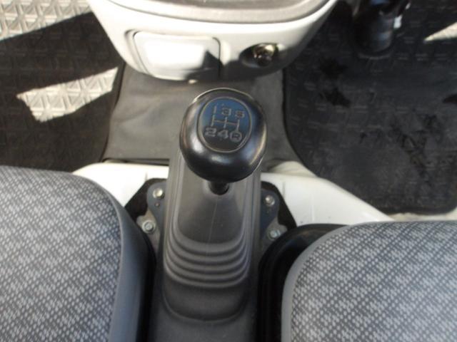 0705062A30251122W00104.jpg
