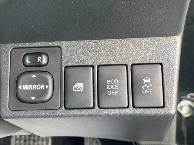 0500054A30260225W00315.jpg