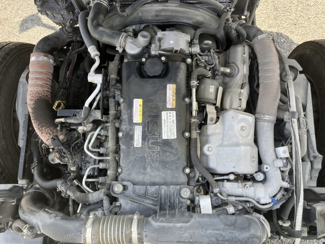 84352_27.jpg