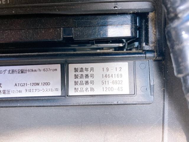 84352_37.jpg