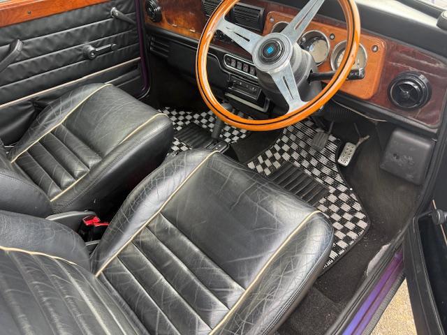 9570196A30250720W00111.jpg