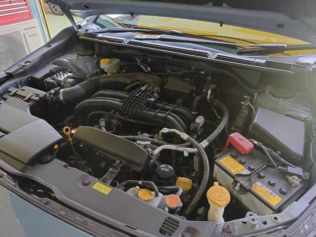 0502271A30251020W00215.jpg