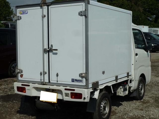 19914411_carP_l_3.jpg