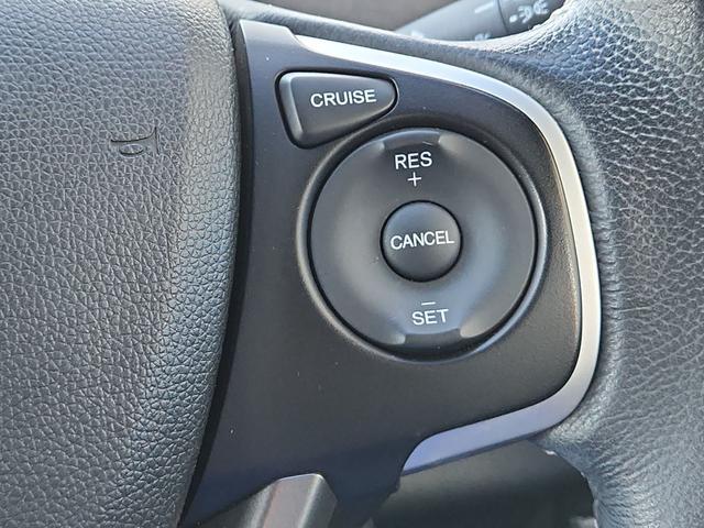 0600275A30251017W00415.jpg