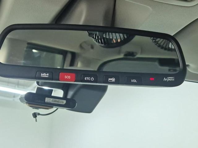 5111500696R17.jpg