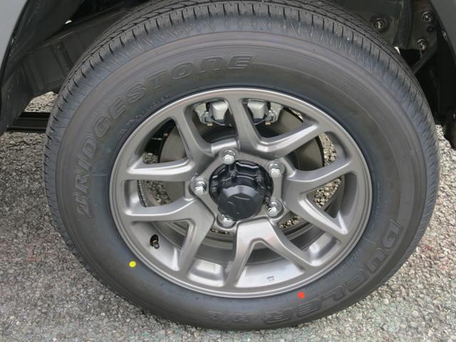 0520341A30251118W00115.jpg