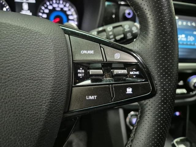 5061000556R15.jpg